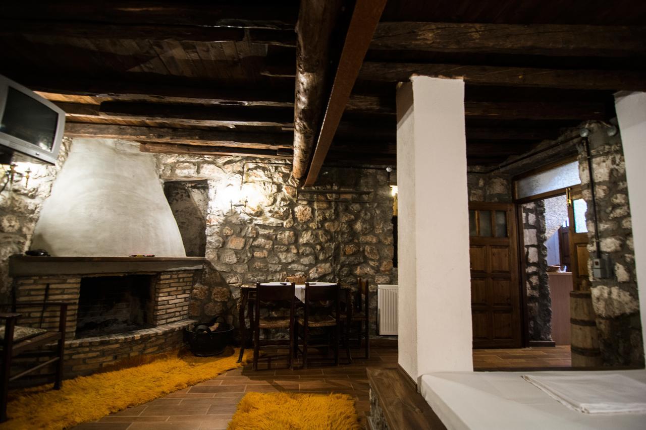 Tithoreans' Traditional Residences ภายนอก รูปภาพ