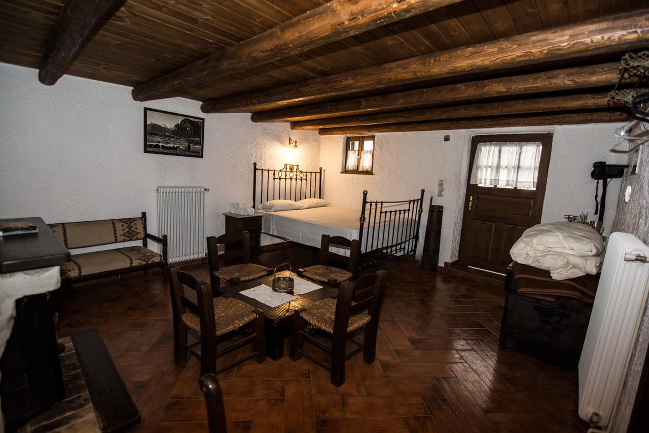 Tithoreans' Traditional Residences ภายนอก รูปภาพ